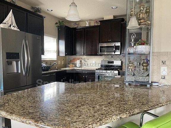 4th image of 9941 Copperhead Ln