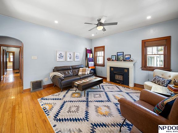 5th image of 1429 N Park Ave