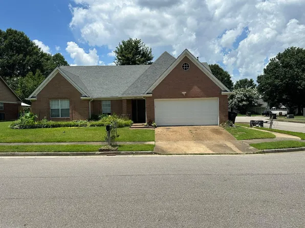 1441 Milestone Dr, Collierville, TN 38017