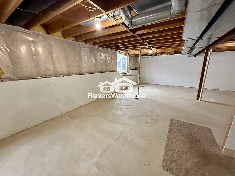 6762 Gretchen Ct N — Photo 18
