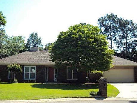 1st image of 123 Pine Bluff Dr