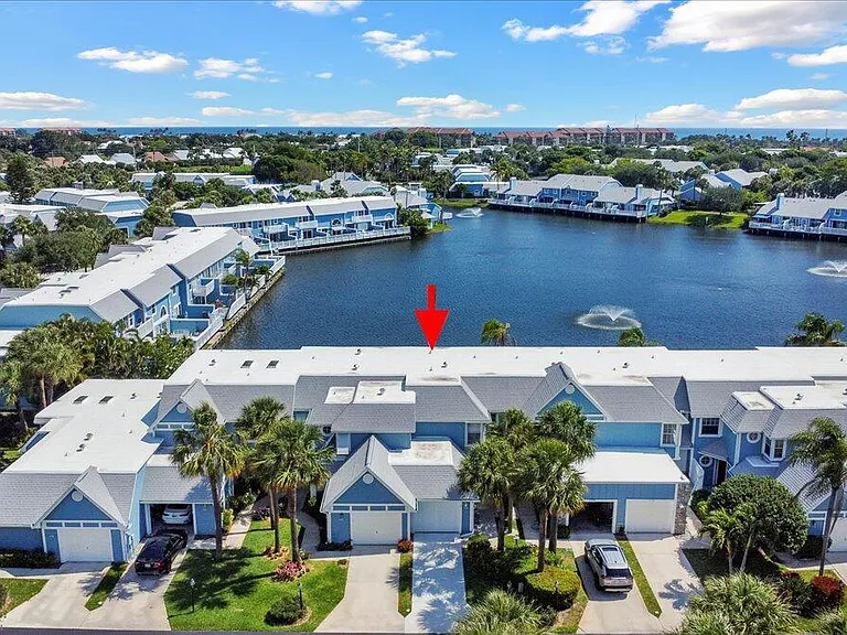 1121 Ocean Dunes Cir — Photo 33