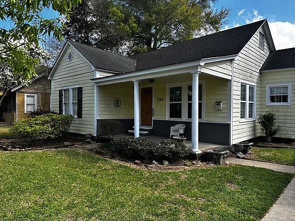 3rd image of 2285 Ashley St