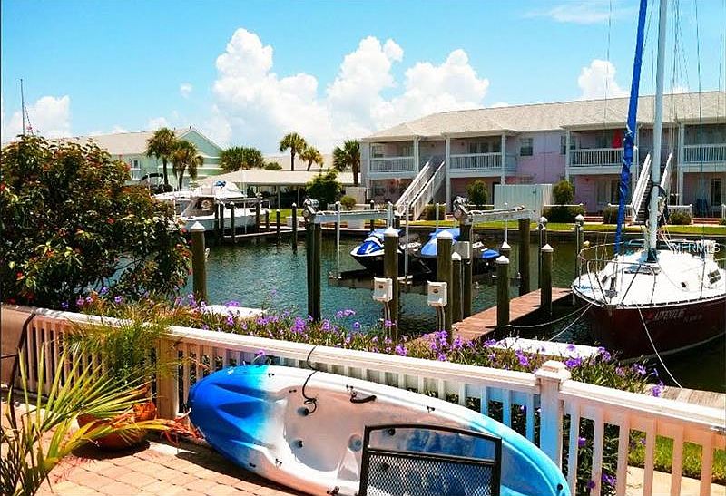 1st image of 4927 Cobia Dr SE