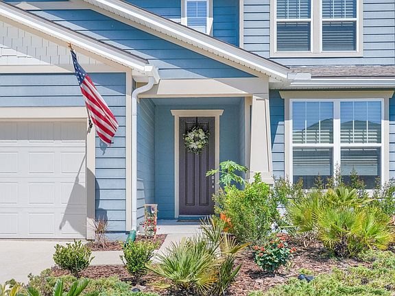 4th image of 165 Myrtle Oak Ct
