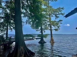1017 Lake Dr, Hornbeak, TN 38232