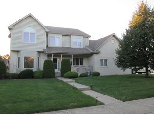 10230 Oxford Pl, Munster, IN 46321