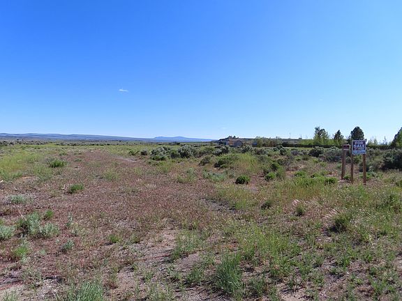 5th image of 1200 Christmas Valley Hwy