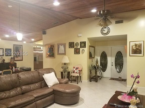 2nd image of 7441 NW 35th Ct