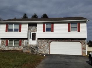 163 Donegal Dr, Elizabethtown, PA 17022