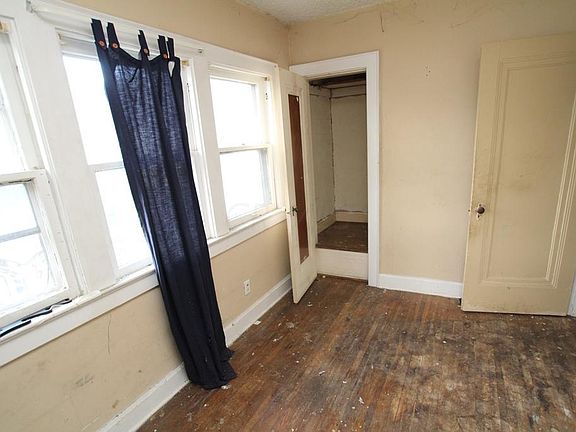 5th image of 814-816 Thurman Ave