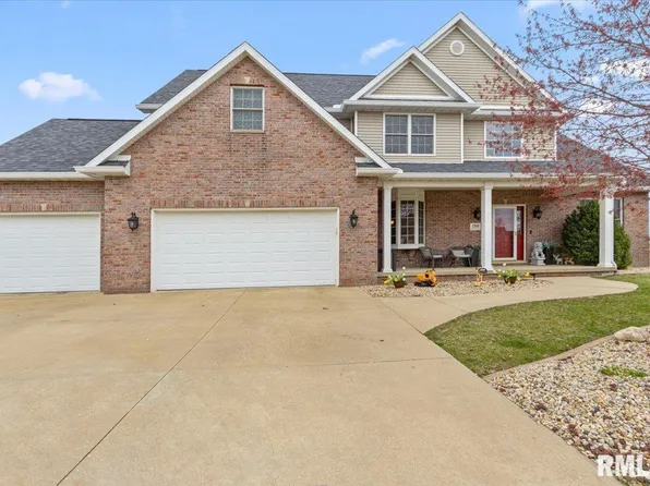 1760 Kingsbury Rd, Washington, IL 61571