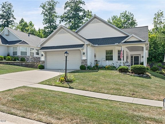 4th image of 18322 Crystal Lakes Dr