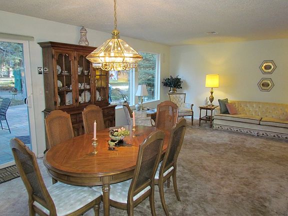 5th image of 61474 Barleycorn Ln