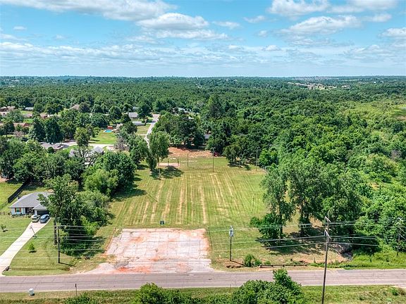 2nd image of 13500 NE 10th St Lot 31