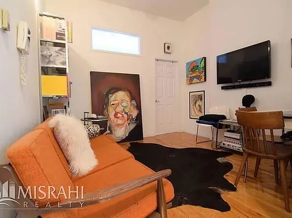 179 Orchard St APT 17, New York, NY 10002