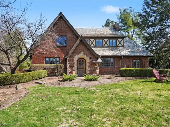 131 N Wheaton Rd, Akron, OH 44313