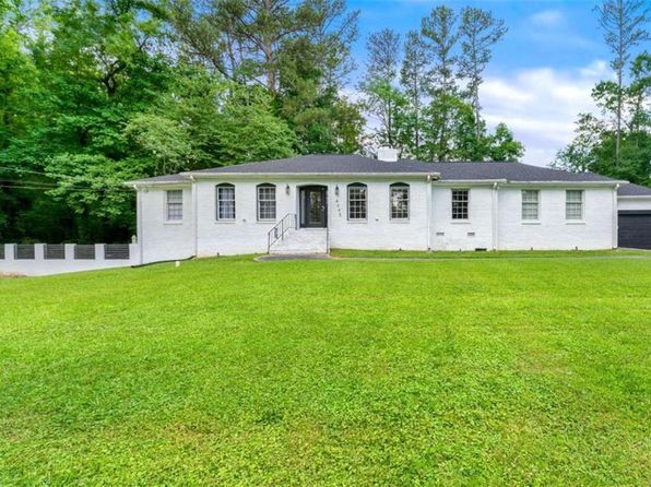 4265 Hidden Valley Dr, Atlanta, GA 30349