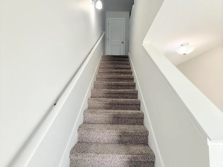 7682 Shadow Lake Dr — Photo 12
