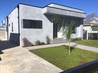 5215 Sylmar Ave, Van Nuys, CA, 91401