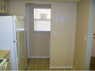 4th image of 7424 Orange Ave
