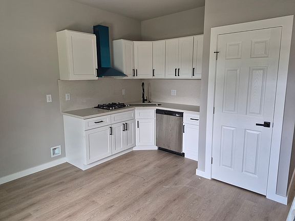 3rd image of 111 S 70th St #1