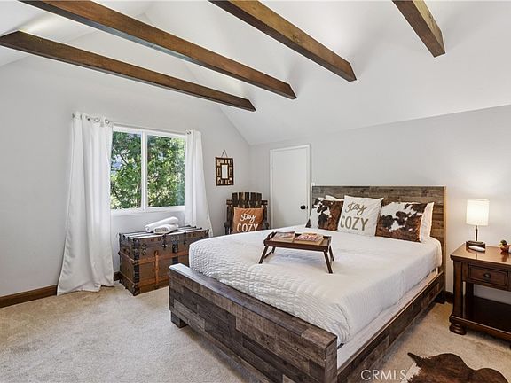 5th image of 1243 Grass Valley Rd