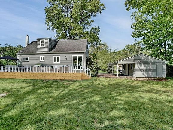 4th image of 13 Homestead Ln
