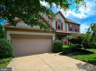 12743 Purdham Dr, Woodbridge, VA 22192