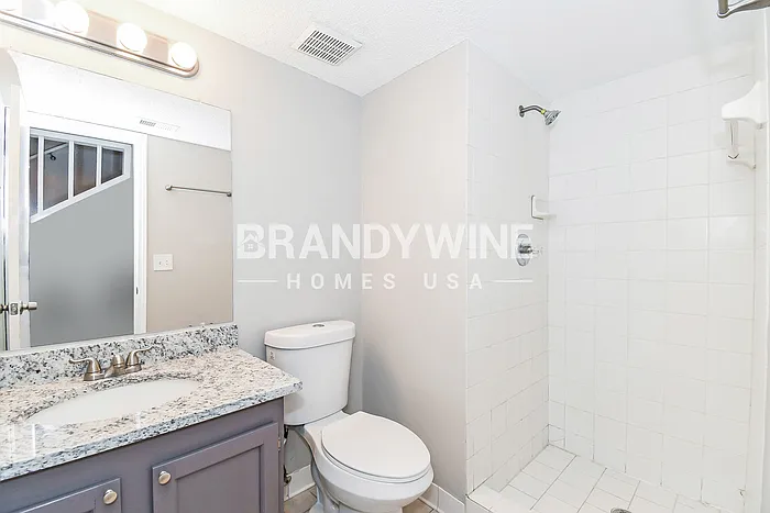 11251 Windtree Dr E — Photo 16