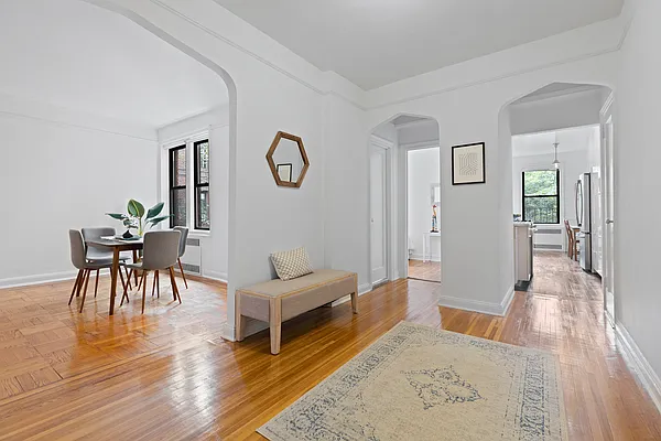 81 Ocean Parkway #5M