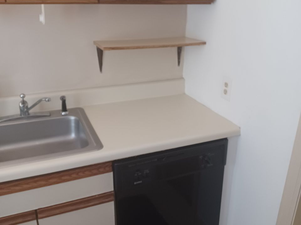 1st image of 3901 Main St APT 5B