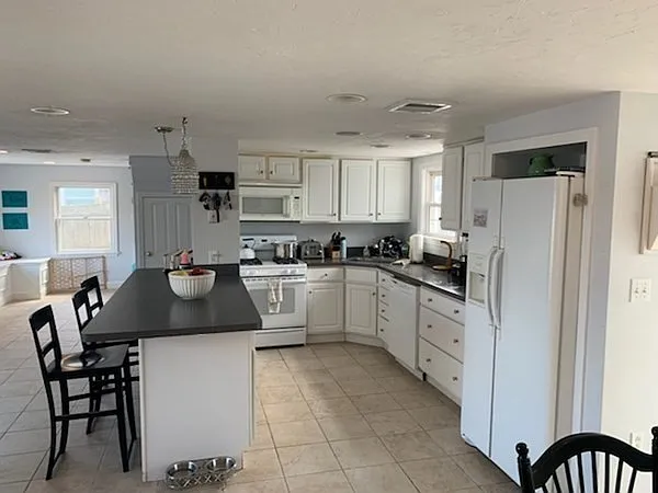 8 Emerson St #8 — Photo 18