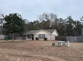 22034 Rayvan Ln, Kiln, MS 39556