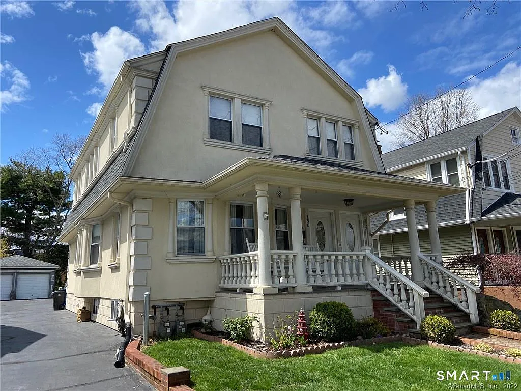 2 bed, 1.5 bath, 1200 sqft, $2,000 — Photo 3