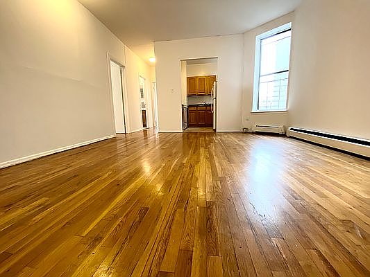 1st image of 257 W 116th St #5B
