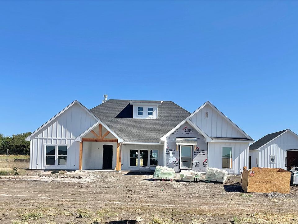 1st image of 2021 Collin St