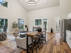 Tahoma Terrace Apartments