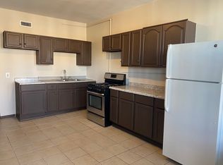 4138 S Archer Ave #204, Chicago, IL 60632