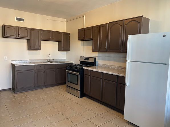 4138 S Archer Ave #204