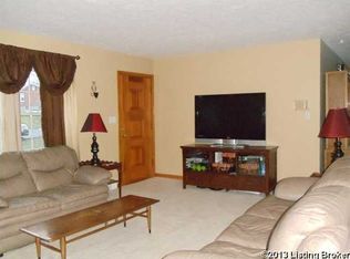 4411 Southridge Dr, Louisville, KY 40272