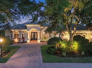3432 Founders Club Dr, Sarasota, FL 34240