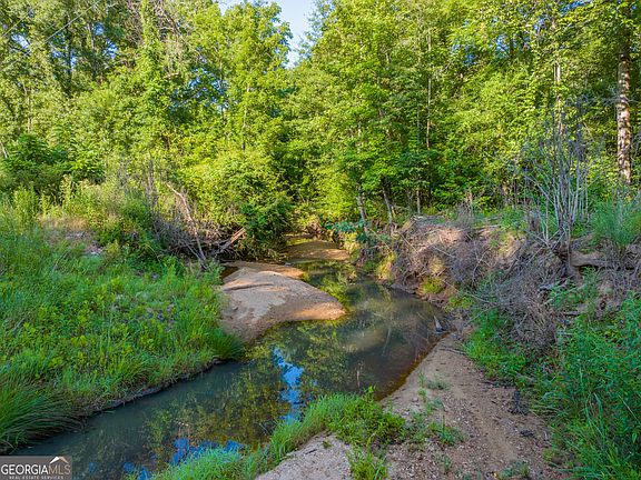 5th image of 285 Acres River Rd