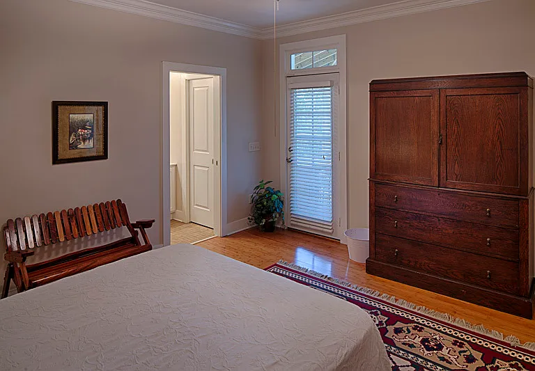 3206 Robertson Ave — Photo 24