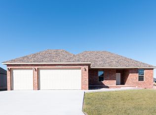 1063 S Gettysburg Loop, Republic, MO 65738