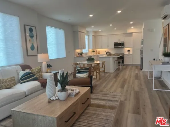 640 Dawson Ave, Long Beach, CA 90814