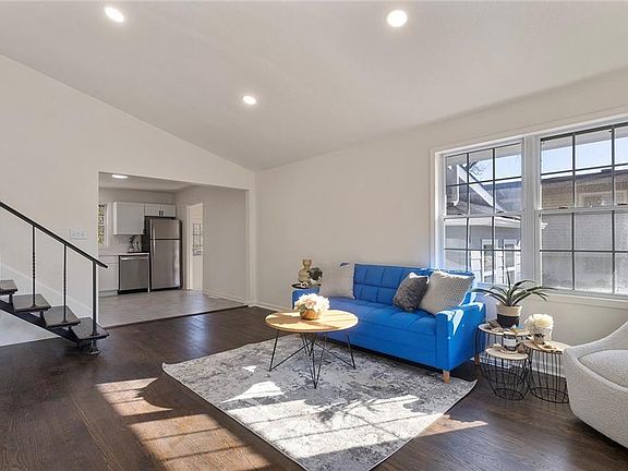 4th image of 5428 NE 43rd Ter