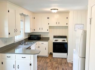 1400 Brookdale Ave, Charlotte, NC 28210