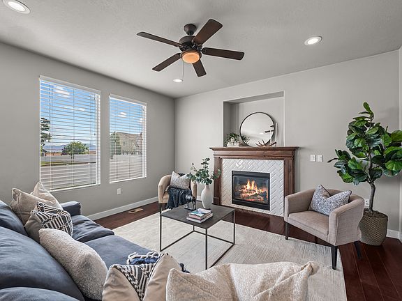 4th image of 2471 W Field Stone Way