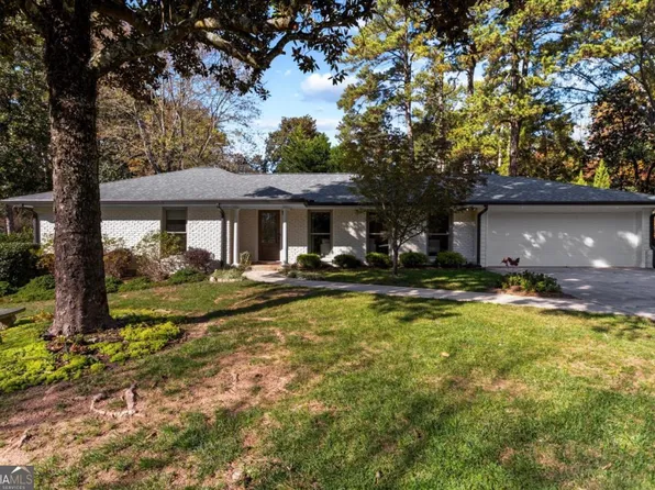 560 Windsor Pkwy, Sandy Springs, GA 30342